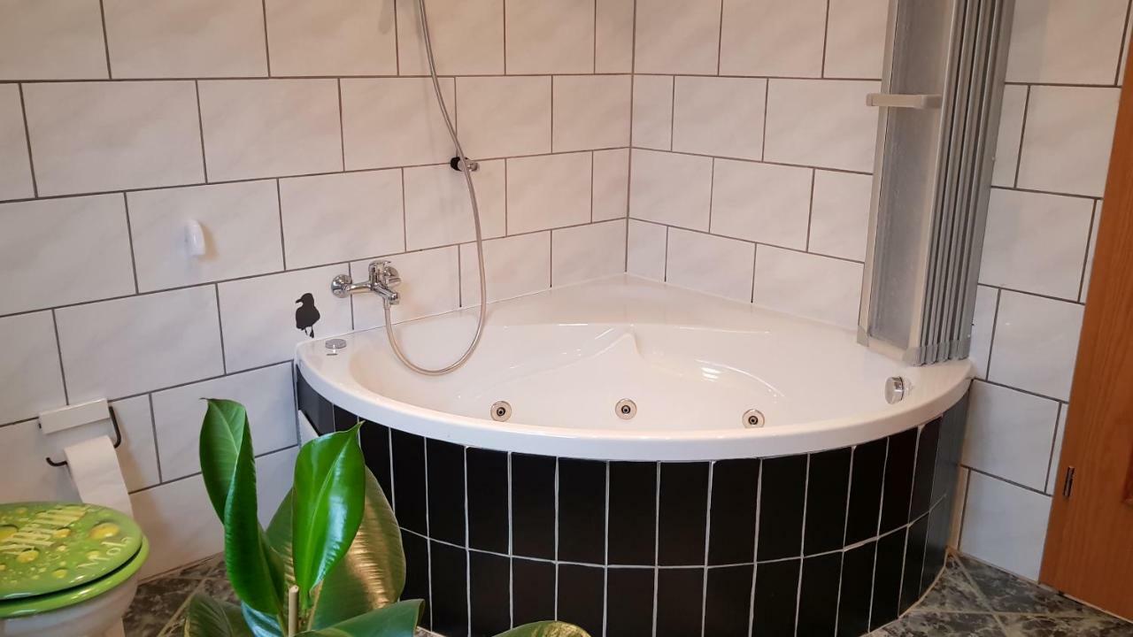 Ferienwohnung-Kormann Schkopau Exterior foto